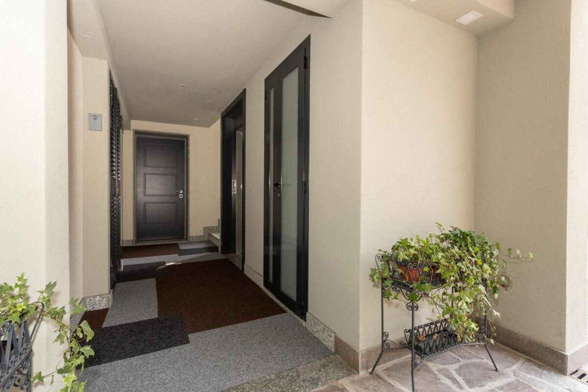 Palazzo Mazzini Hotell Cornaredo Exteriör bild